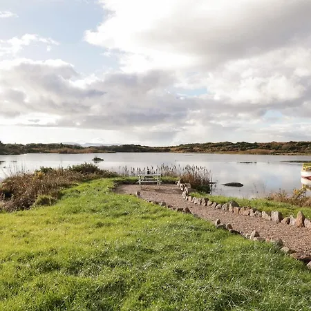 The Wheelhouse Pod No 1 Nyaraló Burtonport
